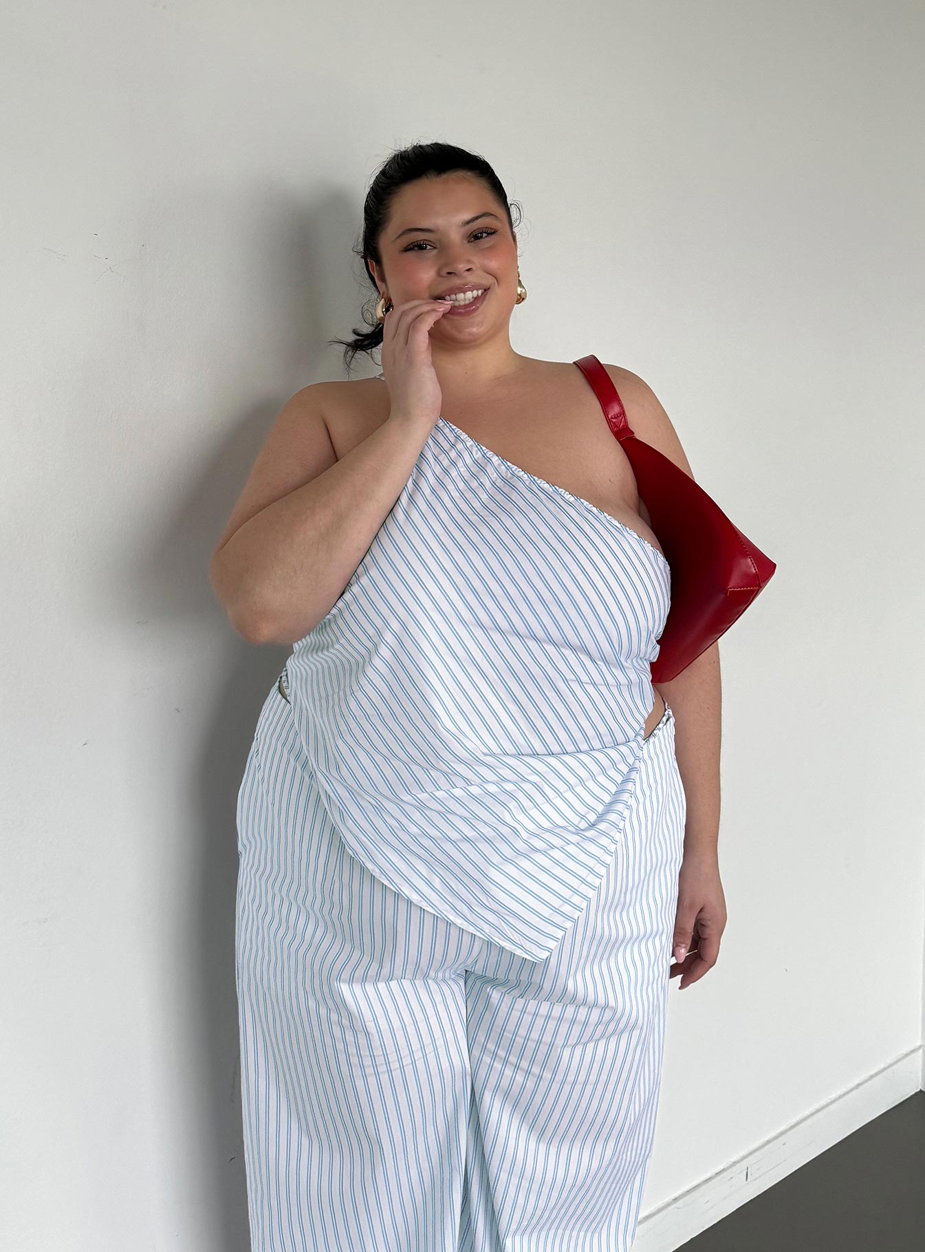 Collied Asymmetric Top Blue / White Stripe Curve