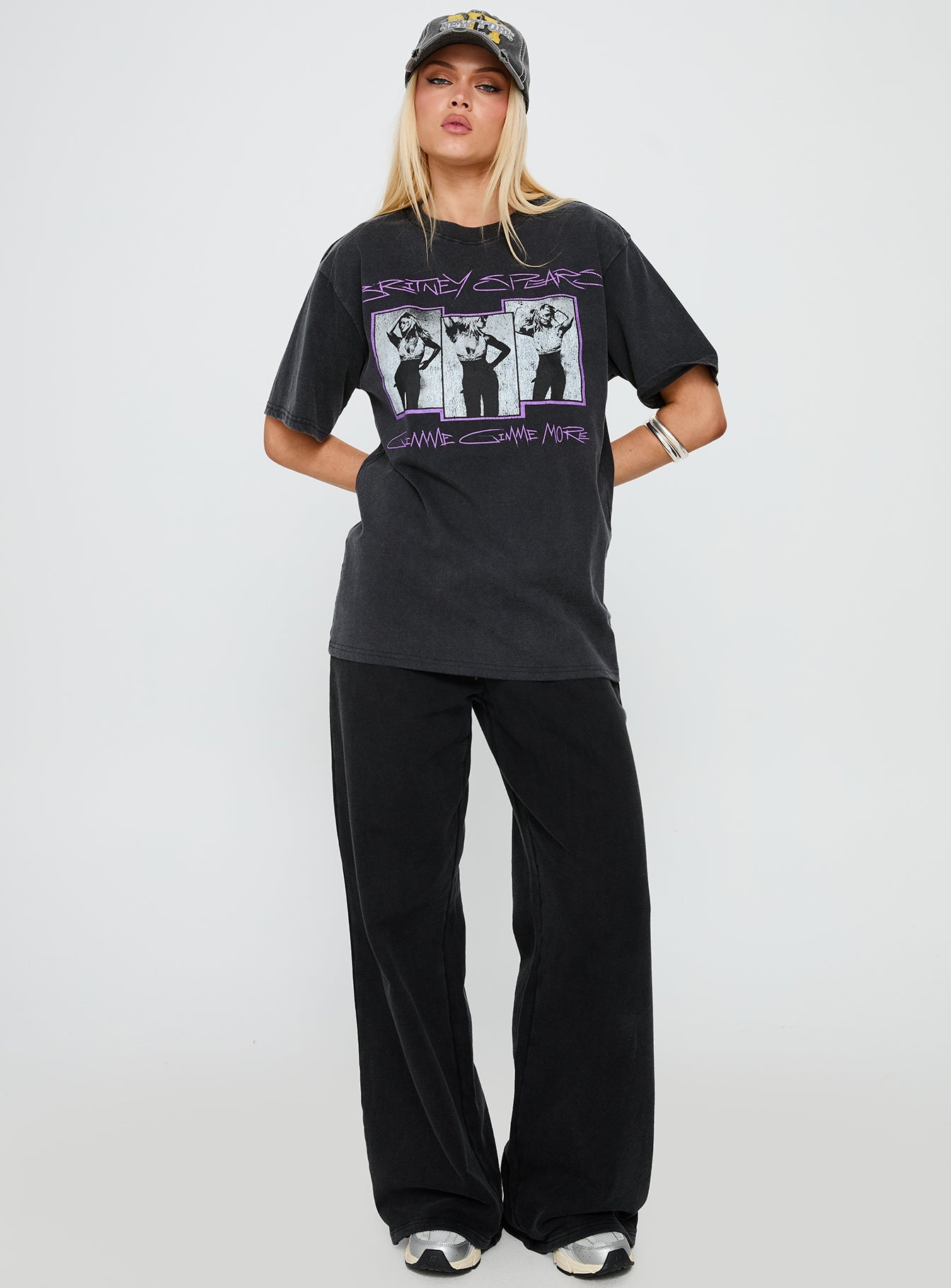 Gimme More Oversized Graphic Top Washed Black