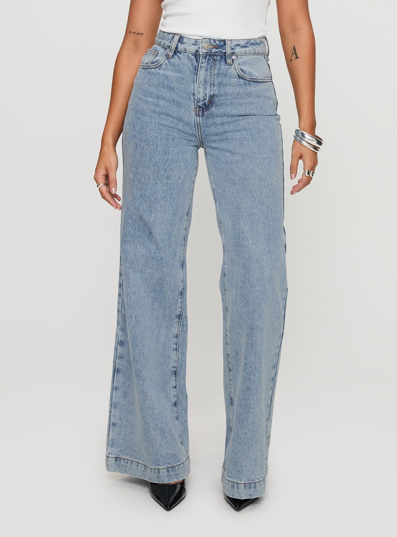 Goldie High Wide Jean Light Wash