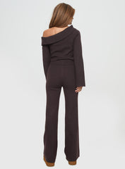 Sina Off The Shoulder Top Chocolate