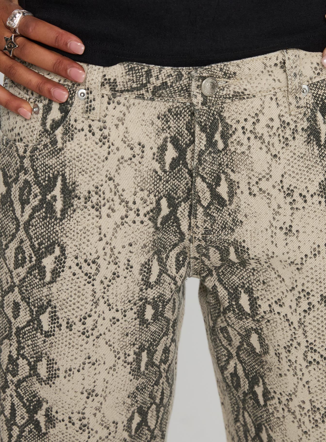 Serpentina Straight Leg Jeans Snake